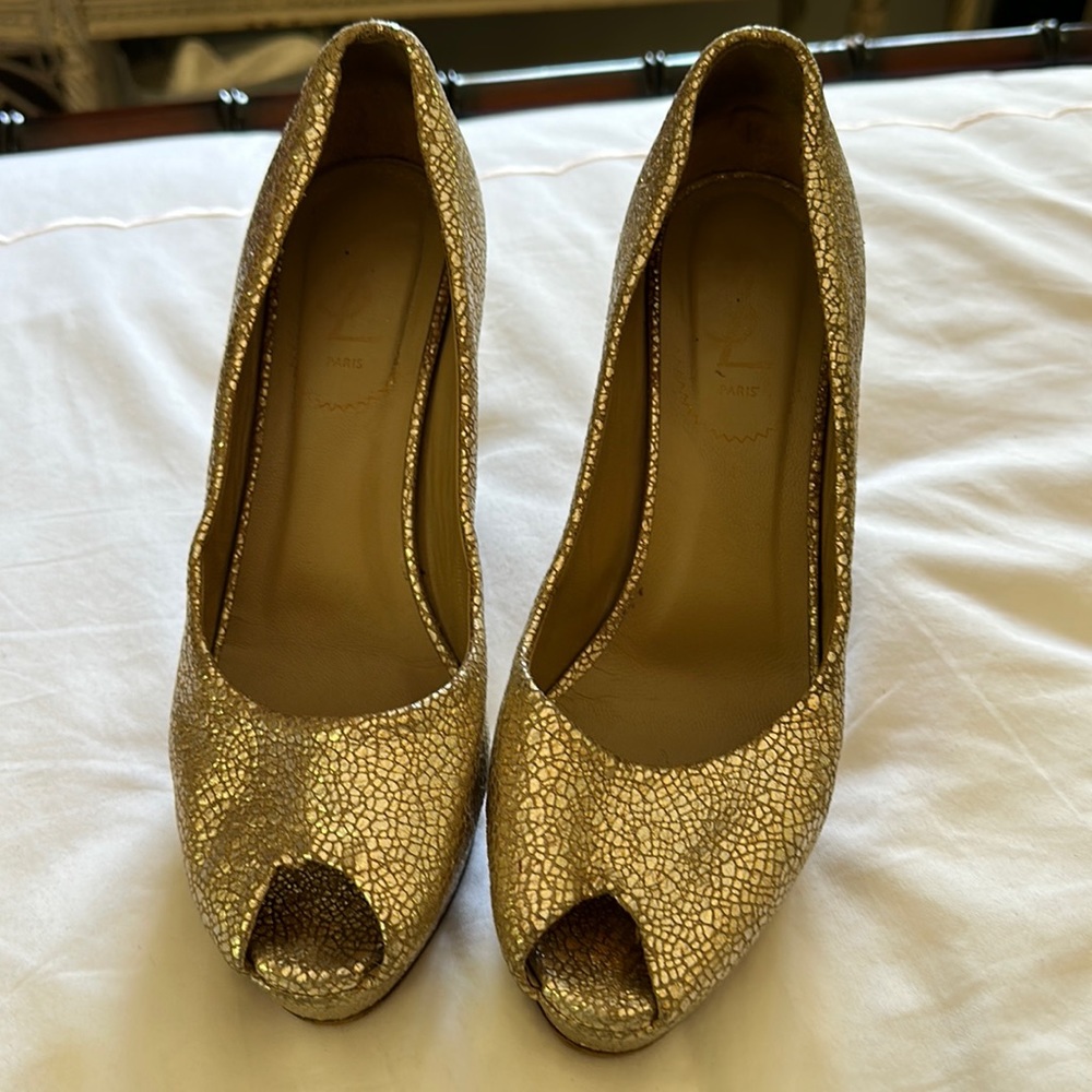 Yves Saint Laurent Metallic Gold Crackle Peep-Toe Heels